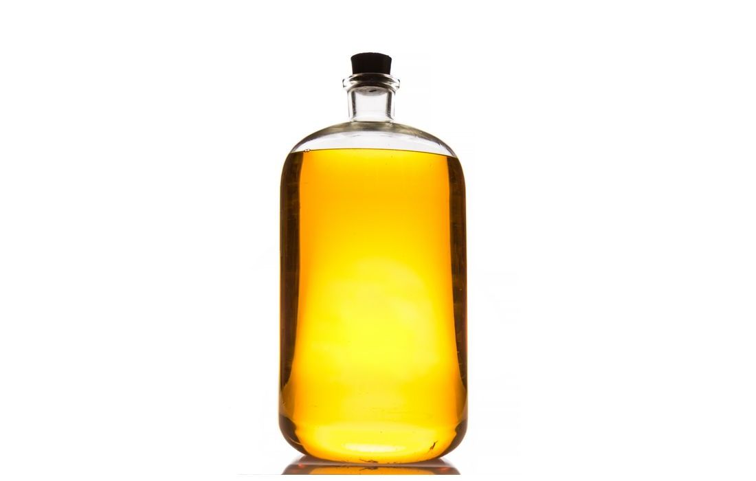 Galbanum essential oil from French natural aromatic oil supplier